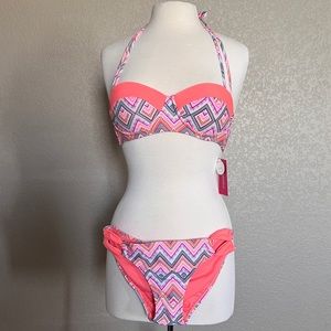 NWT Bakini Neight color size small